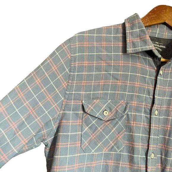 Pd & c plaid flannel shirt. Slim fit size large - Picture 7 of 10